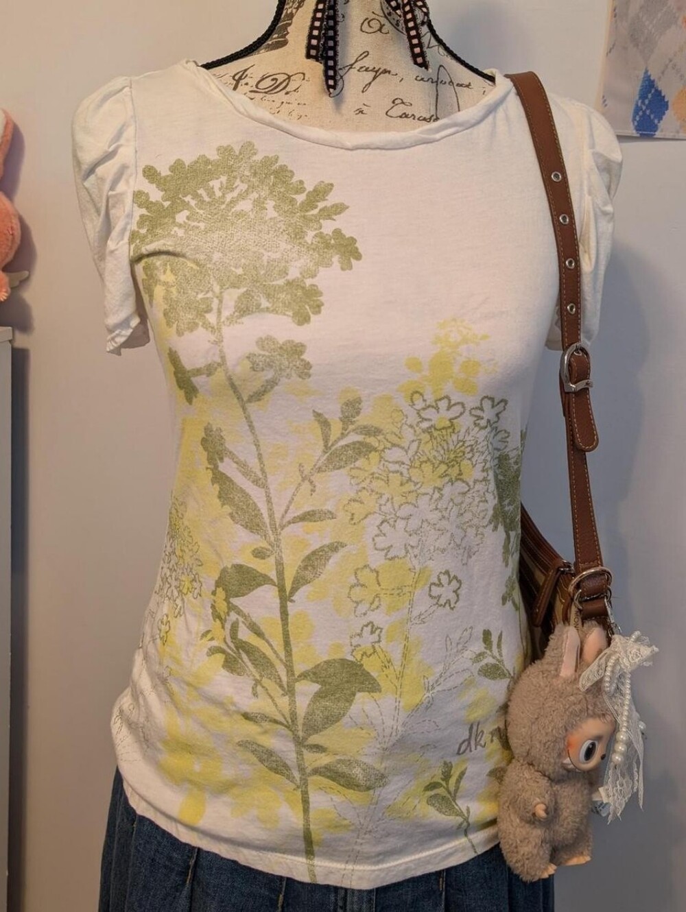 DKNY White Short-Sleeve Tee with Green and Yellow Floral Print